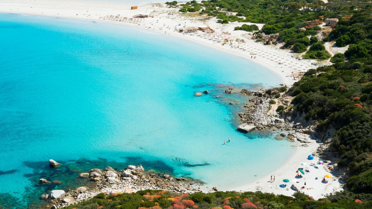 Porto Giunco a Villasimius: cosa sapere prima di andare in spiaggia